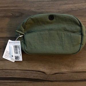 NWT Lululemon Double Zip Pouch Mini